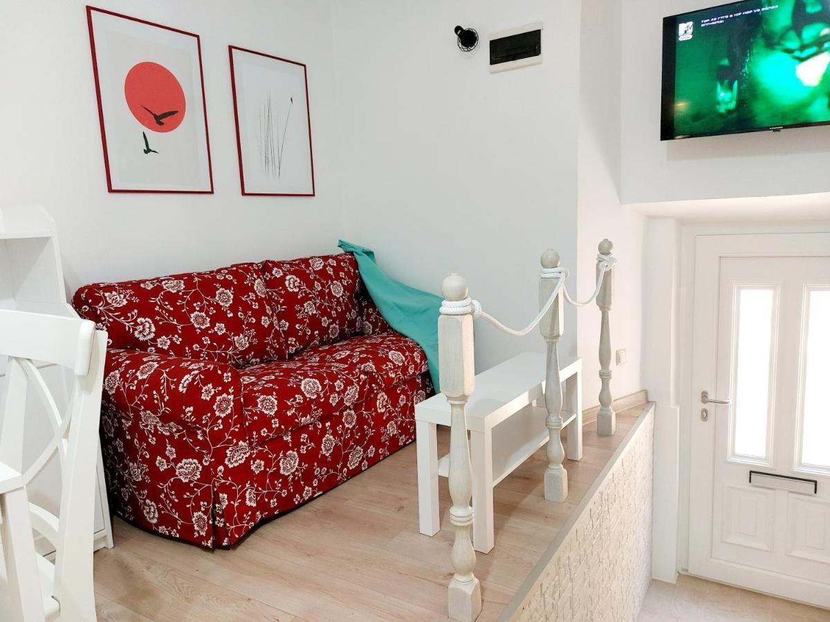 Sha La La - Charming, Unique Studio In A Historic Building Next To A Castle, Wifi, Smart Tv, Washer-Dryer Bakar Dış mekan fotoğraf