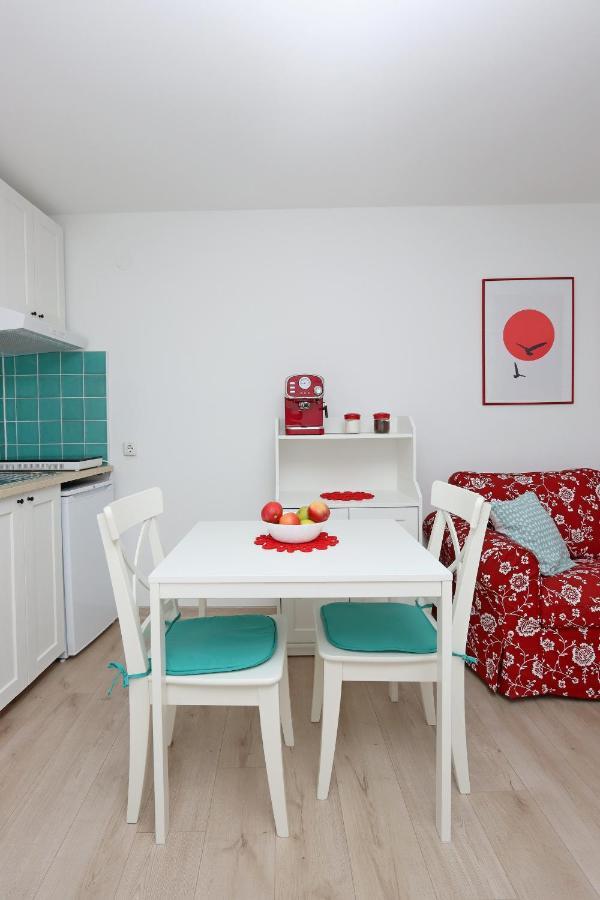 Sha La La - Charming, Unique Studio In A Historic Building Next To A Castle, Wifi, Smart Tv, Washer-Dryer Bakar Dış mekan fotoğraf